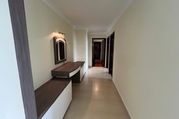 The Straits View, Bandar Baru Permas Jaya