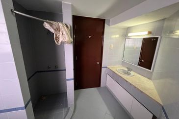 The Straits View, Bandar Baru Permas Jaya