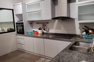 Golf West @ Horizon Hills Double Storey Linked Bungalow