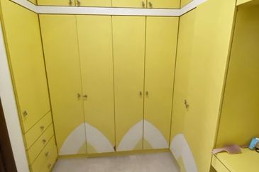 Jalan Stulang Laut 2