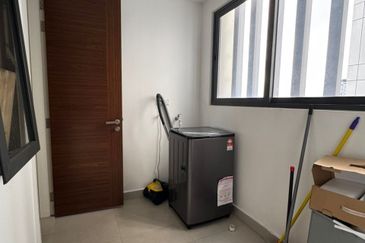 The Astaka @ 1 Bukit Senyum