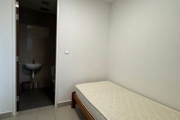 The Astaka @ 1 Bukit Senyum