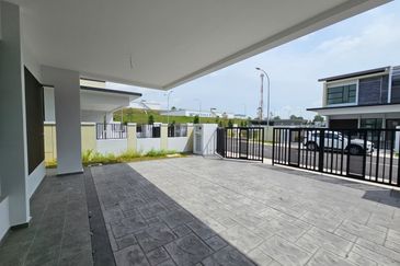 Taman Impian Emas (honeydale Residence)
