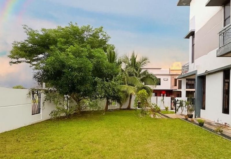 Garden Villa @ Bukit Indah 2