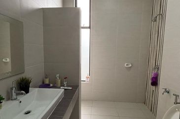 Garden Villa @ Bukit Indah 2