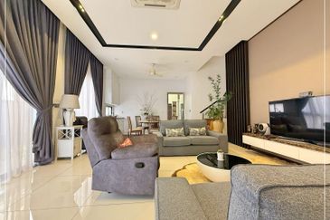 The Canal Garden South, Horizon Hills