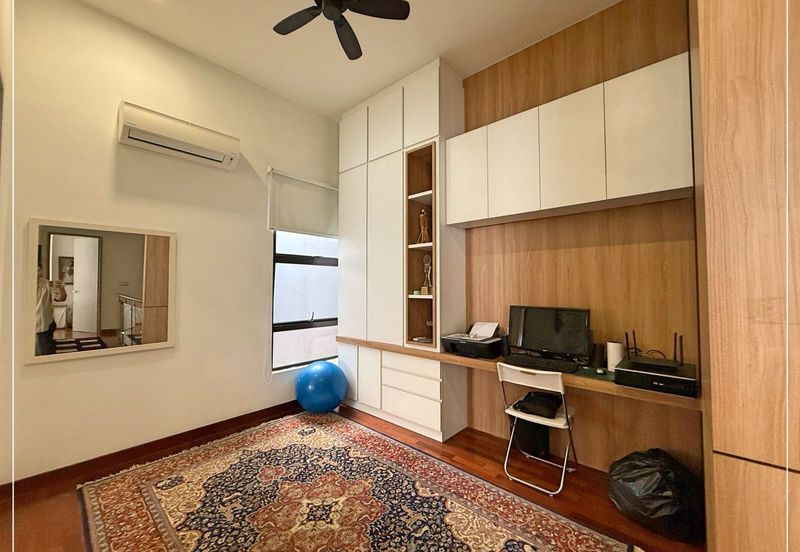 The Canal Garden South, Horizon Hills