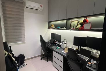 Twin Tower Residence