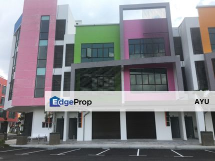 Taman Nusantara Prima @ Iskandar Puteri Three Storey Shop Office, Johor, 