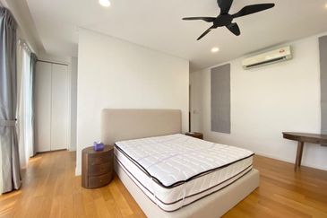 Emerald Bay @ Puteri harbour