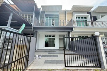 Austin Residence @Taman Mount Austin