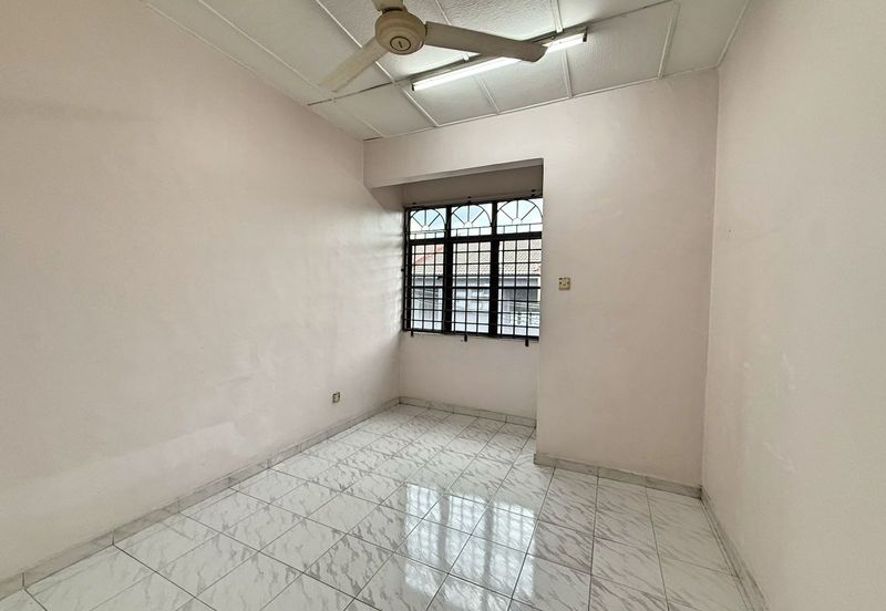 Taman Desa Cemerlang