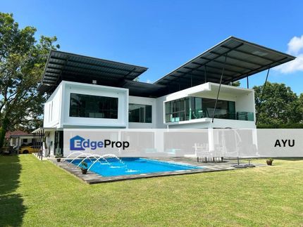 Palm Grove Leisure Farm Tip Top Design Tastefully Renovated 2 Storey Bungalow , Johor, Gelang Patah