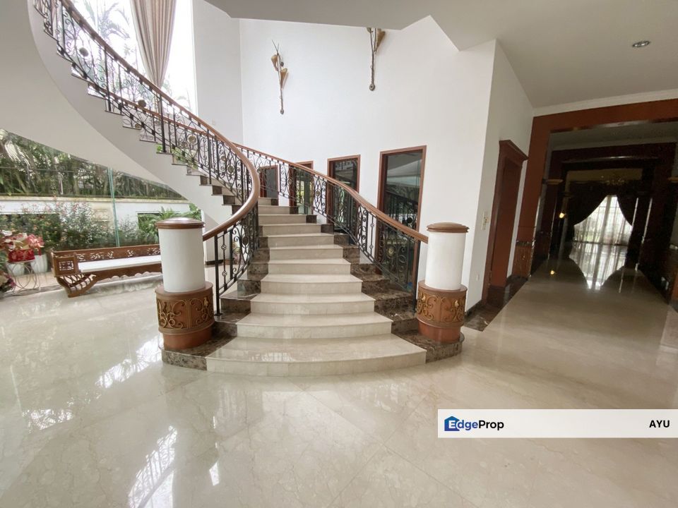 Taman Stulang Laut JB Town Three Storey Bungalow, Johor, Johor Bahru