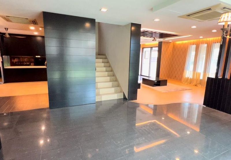 Taman Austin Perdana