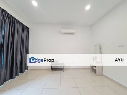 Taman Nusa Sentral Three Storey Cluster House Fully Furnished, Johor, 