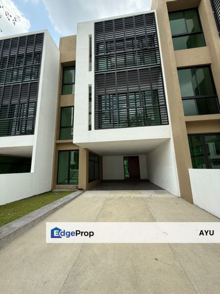 Leisure Farm Gelang Patah Three Storey Garden Link House, Johor, Gelang Patah