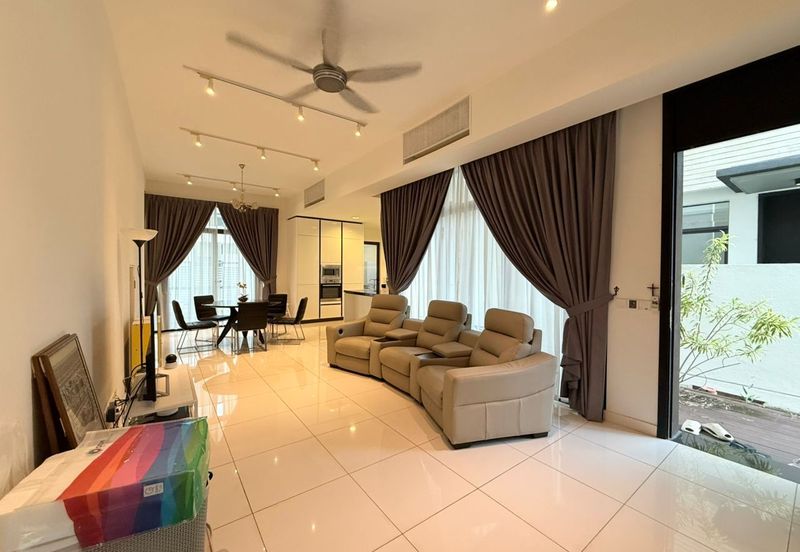 Avira Garden Terraces @ Medini