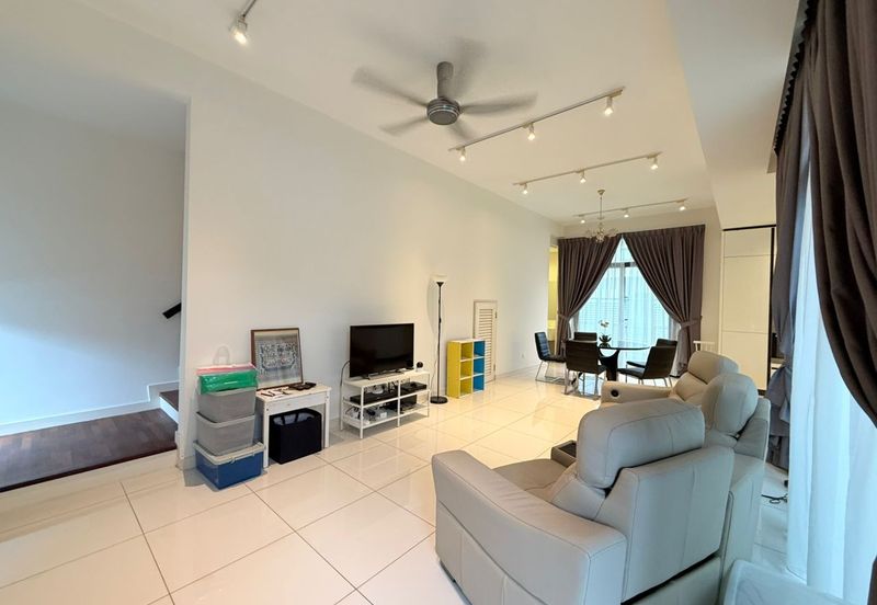 Avira Garden Terraces @ Medini