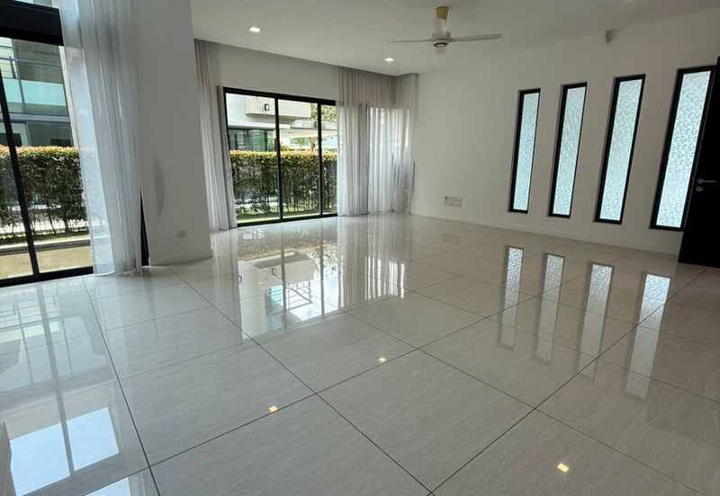 Bayou Creek, Leisure Farm