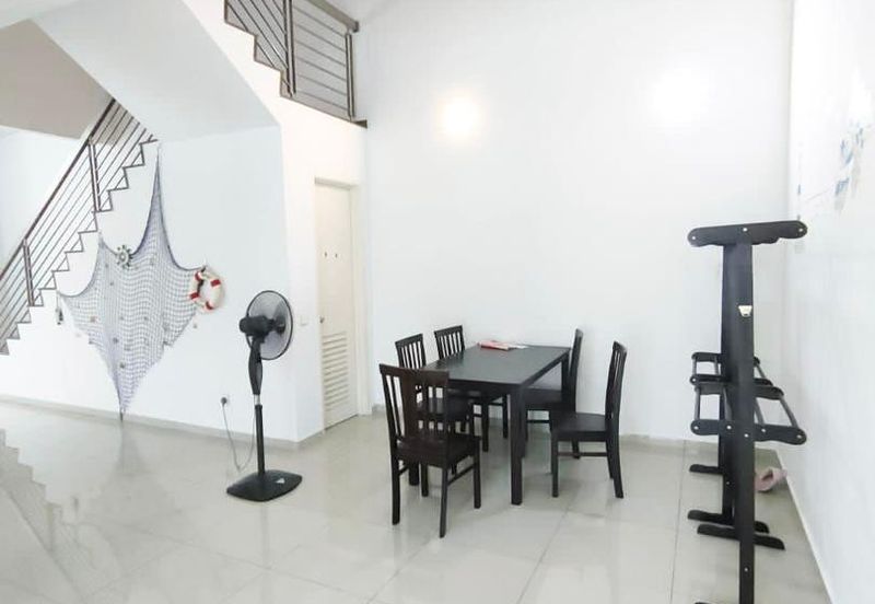 Garden Villa @ Bukit Indah 2