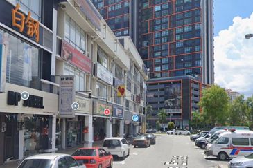 Taman Mount Austin Commercial