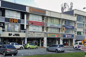 Taman Mount Austin Commercial