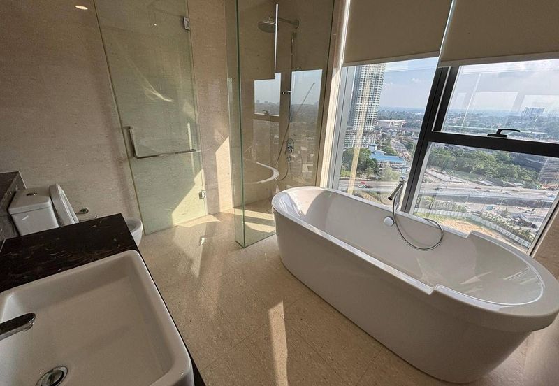 The Astaka @ 1 Bukit Senyum