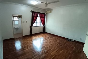 Taman Sutera Perling