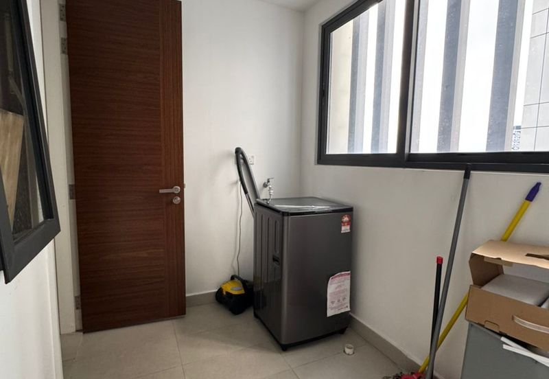 The Astaka @ 1 Bukit Senyum