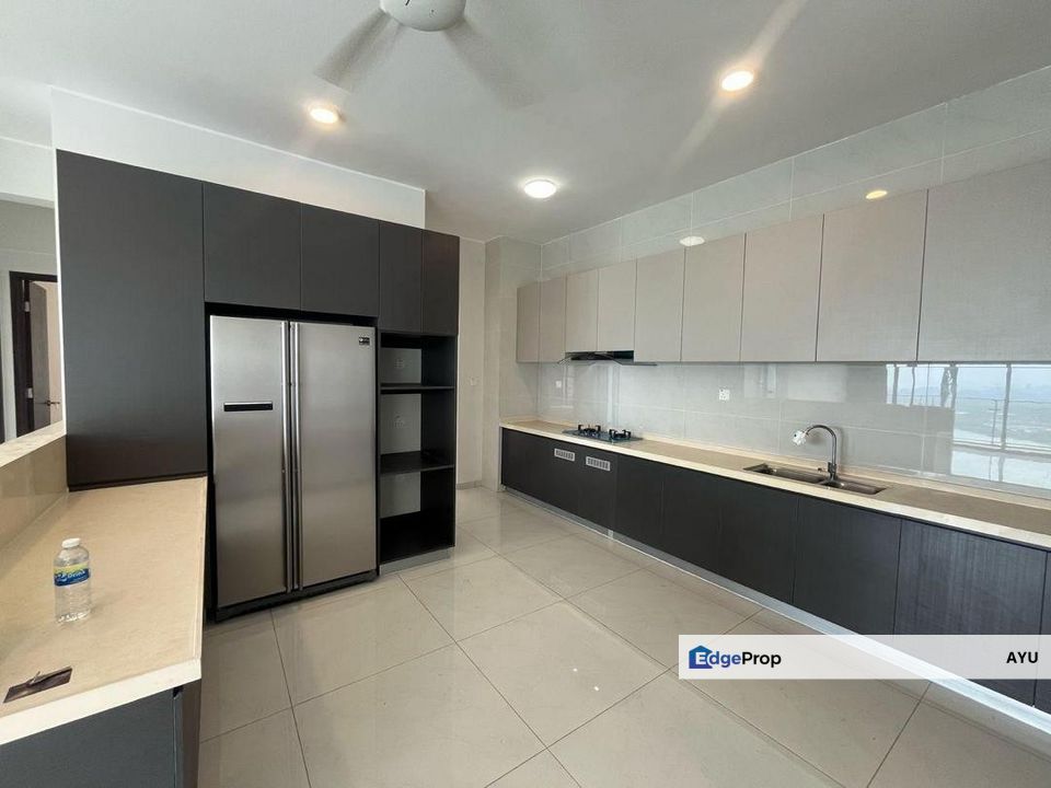 Country Garden Danga Bay , Johor, Johor Bahru