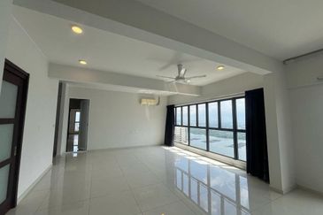 Royal Strand @ Country Garden Danga Bay