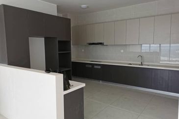 Royal Strand @ Country Garden Danga Bay