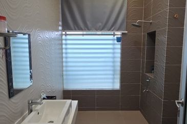 Taman Sutera Perling