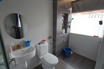 Taman Sutera Perling