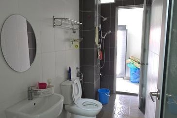 Taman Sutera Perling