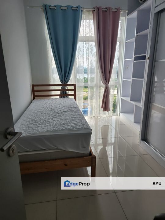 Skysuites Meldrum Hills Corner Unit Fully Renovated  Fully Furnished, Johor, Johor Bahru