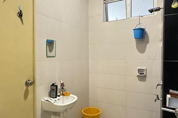 Oleander @ Kempas Utama