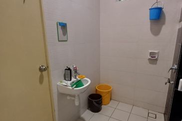 Oleander @ Kempas Utama