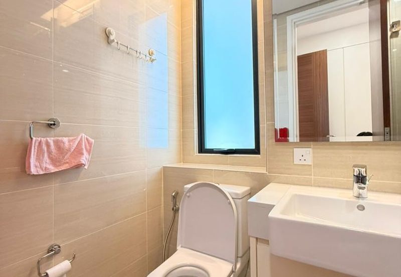 The Astaka @ 1 Bukit Senyum