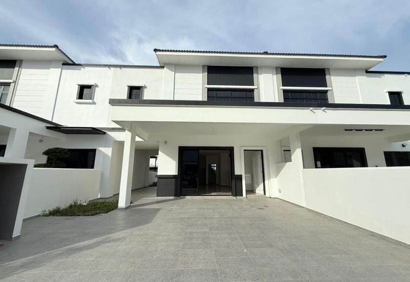 The Borough @ Eco Botanic 2