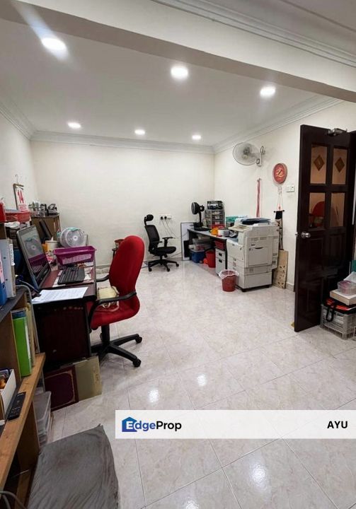 Taman Pelangi Jalan Ungu JB Town Double Storey Terrace House, Johor, Johor Bahru