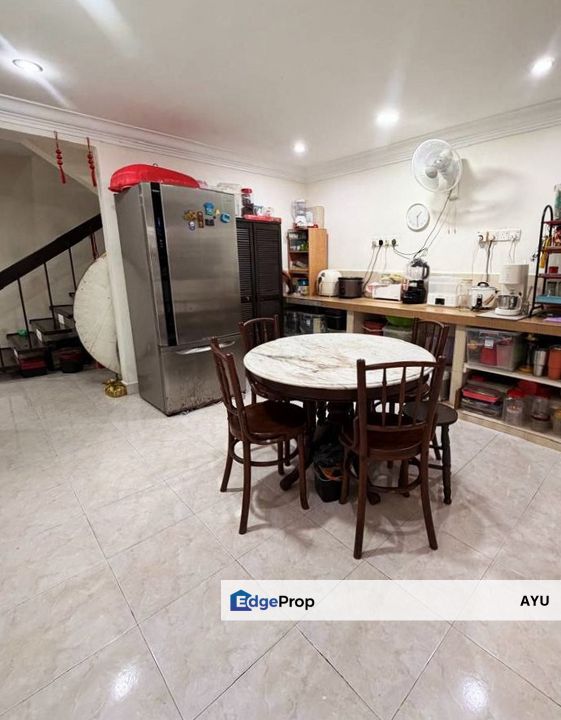 Taman Pelangi Jalan Ungu JB Town Double Storey Terrace House, Johor, Johor Bahru