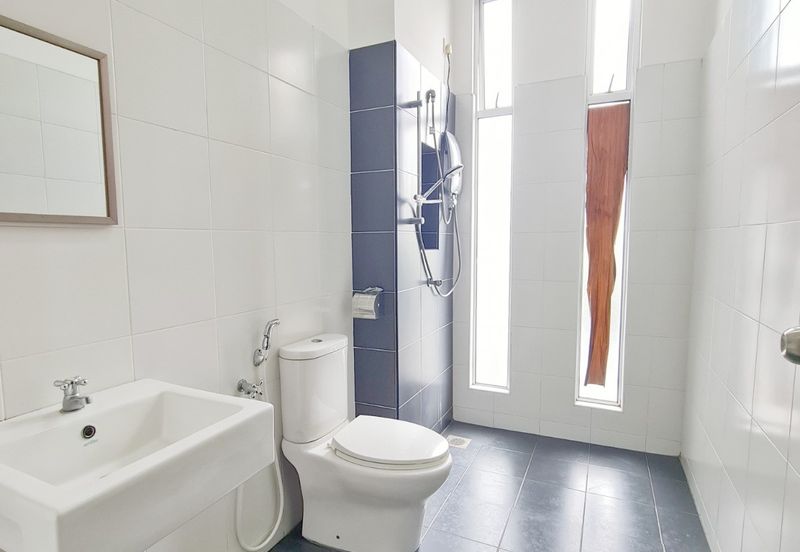 Austin Residence @Taman Mount Austin