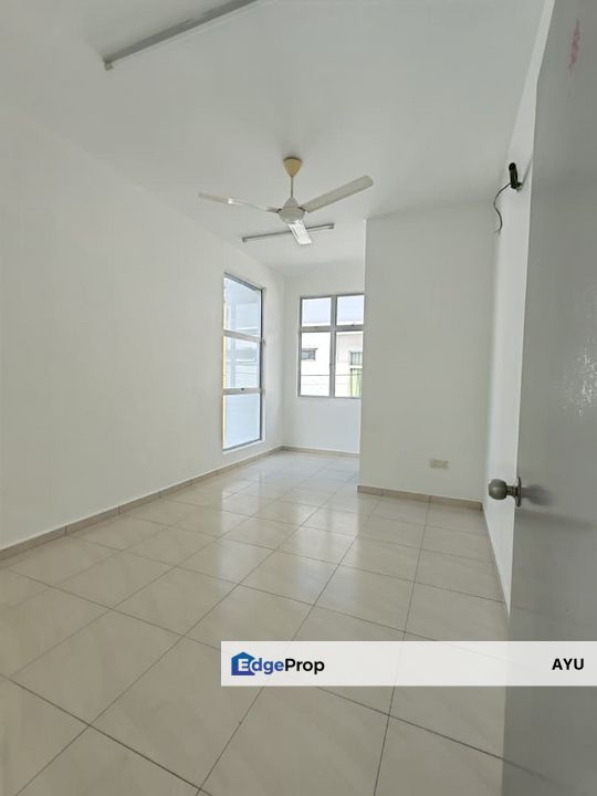 Taman Nusa Sentral Double Storey House, Johor, 