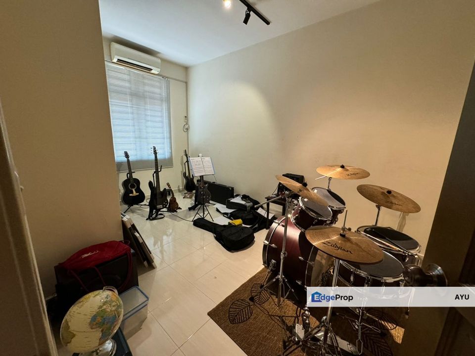 Nusa Idaman Double Storey Terrace House End Lot, Johor, Nusajaya