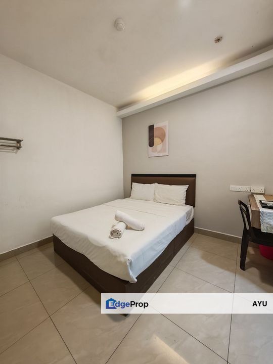 Taman Nusa Bestari 3 Storey Shoplot Hotel , Johor, 