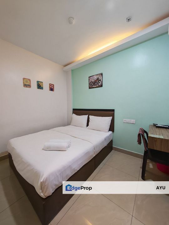 Taman Nusa Bestari 3 Storey Shoplot Hotel , Johor, 