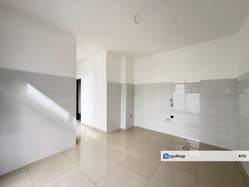 The Commune Eco Botanic Double Storey Link Cluster Brand New Unit, Johor, Nusajaya