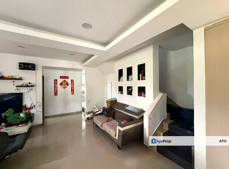 Taman Nusa Indah Double Storey Terrace House End Lot, Johor, Nusajaya